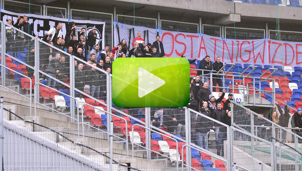 Górnik Zabrze - Sandecja 2-2 (0-0), doping kibiców Górnik Zabrze - Sandecja 2-2 (0-0), doping kibiców